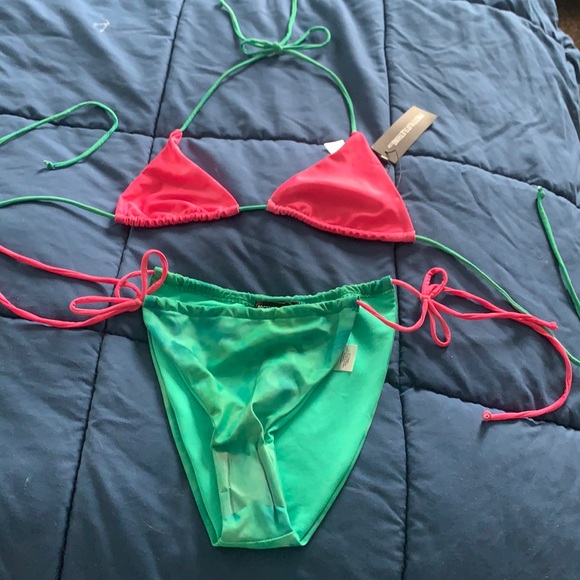 PLT bikini set - Picture 3 of 3